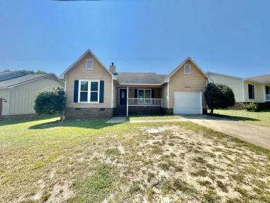 Main picture of 5731 Randleman St