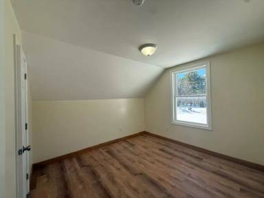 Main picture of 181 South St