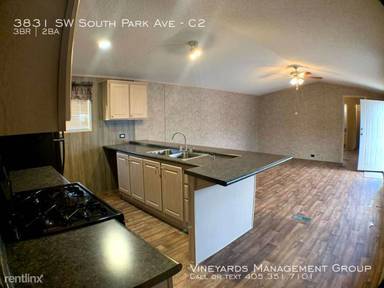 Main picture of Coachlight Village South