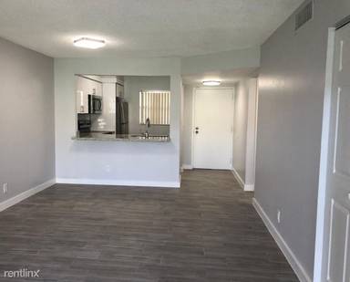 Main picture of Miramar Club Condo