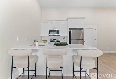 Main picture of 58 River St