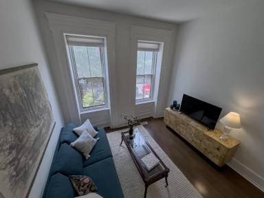 Main picture of 1525 Green St
