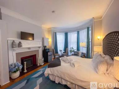Main picture of 1015 Beacon St