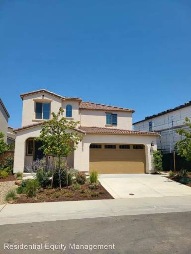 Main picture of 3811 Ivan Way
