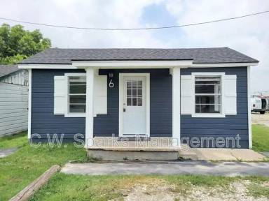 Main picture of 1901 E State Highway 276