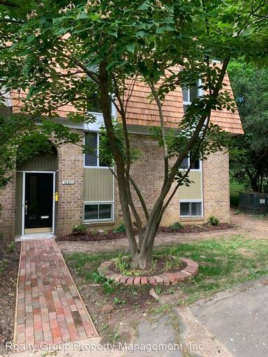 Main picture of 10211 Kindly Ct