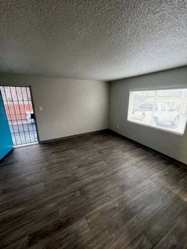 Main picture of 61 Park St
