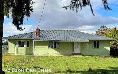 Main picture of 5661 Bear Ln SE