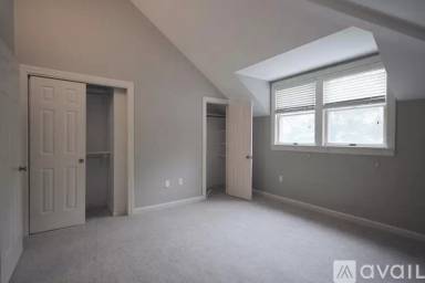 Main picture of 55 Eliot St