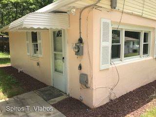 Main picture of 186 Perrineville Rd