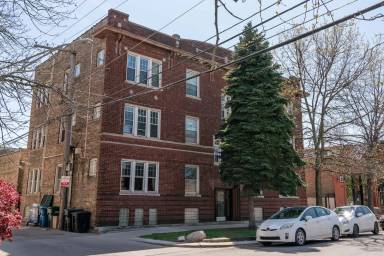 Main picture of 1763 W Sunnyside Ave