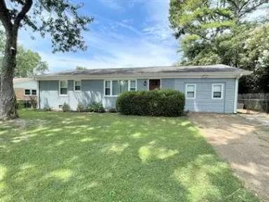 Main picture of 2115 Maysville Rd NE