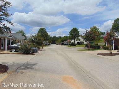 Main picture of 428 Flowing Creek Dr