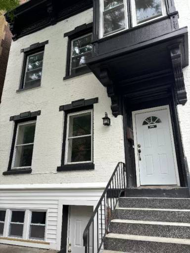 Main picture of 2230 5th Ave