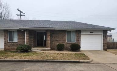 Main picture of 2059 S Kentwood Ave