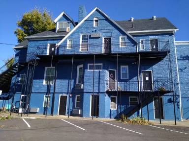 Main picture of 838 N 4th Ave