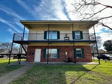 Main picture of 1318 James Ave