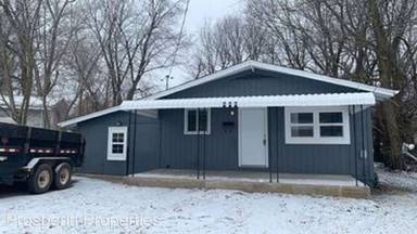 Main picture of 2665 N Eloise Ave