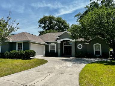 Main picture of 404 Flamingo Dr