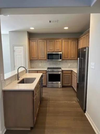 Main picture of 4032 Granite Dr