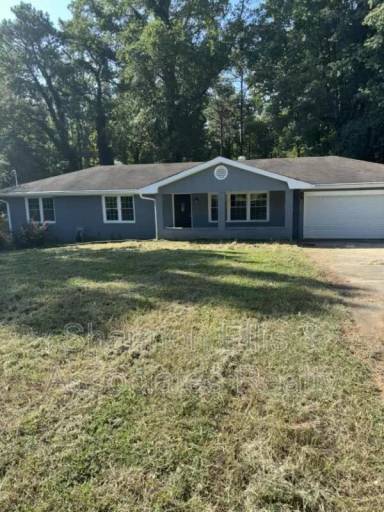 Main picture of 190 Stroud Dr SE