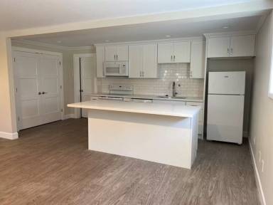 Main picture of 325 5th Ave S