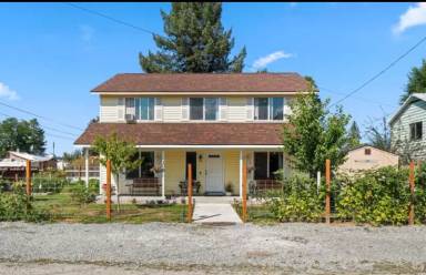Main picture of 108 W 6th St