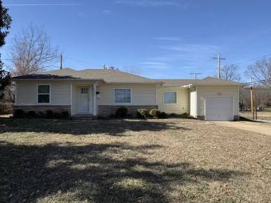 Main picture of 1232 N Tacoma Pl