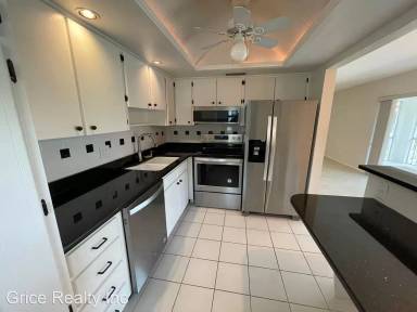 Main picture of 1155 Sandpiper St