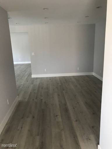 Main picture of 17730 Blythe St