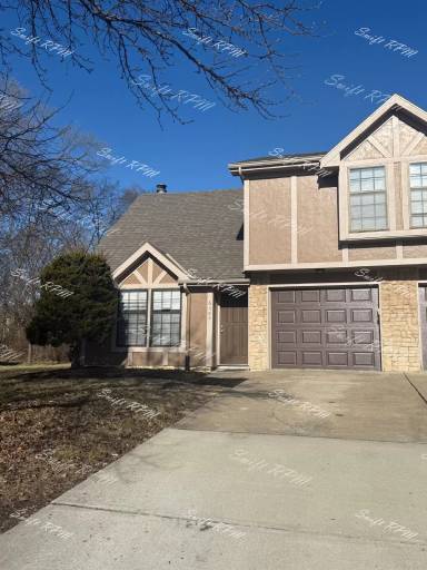 Main picture of 6704 W 150th St
