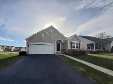 Main picture of 6043 Jamesport Dr