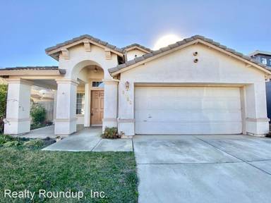 Main picture of 9090 Pembridge Dr