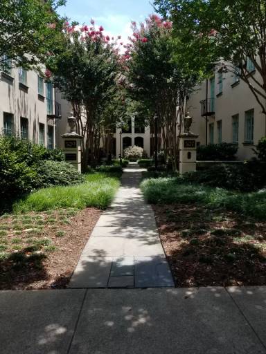 Main picture of 507 N Arthur Ashe Blvd