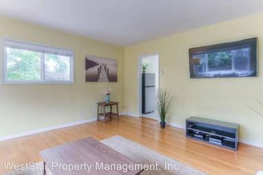 Main picture of 53 Sunset Ave