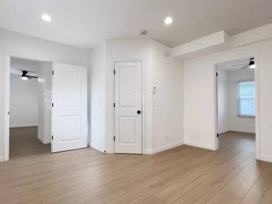 Main picture of 2372 Eucalyptus Ave
