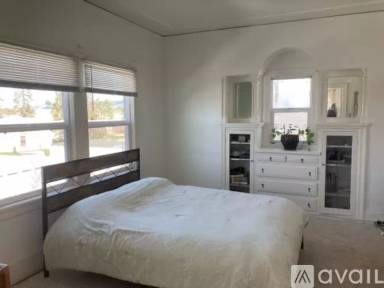 Main picture of 4217 Terrace St