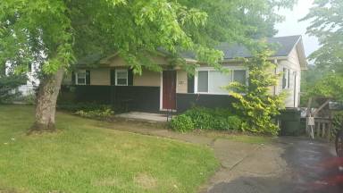 Main picture of 221 Teel Rd