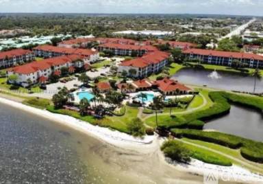Main picture of 107 Half Moon Cir