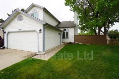 Main picture of 9521 Joyce Ln