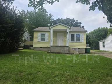 Main picture of 400 W 34th St