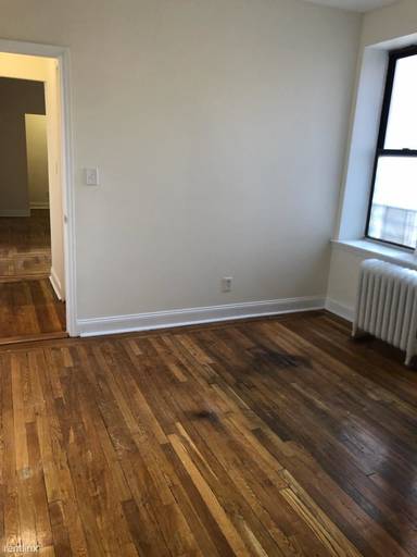 Main picture of 8835 23rd Ave