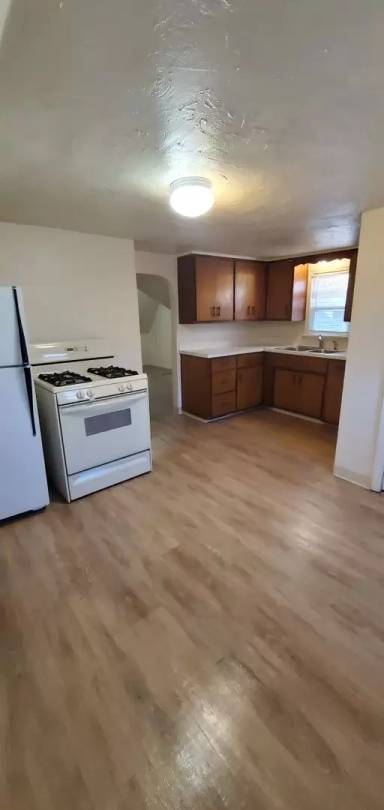 Main picture of 1109 Klaus St