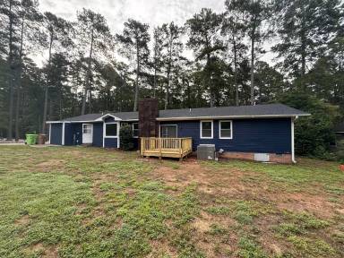 Main picture of 1208 Lorimer Rd