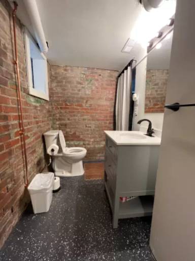 Main picture of 394 E Grand Blvd