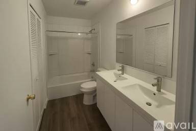 Main picture of 2107 Chatalet Ln