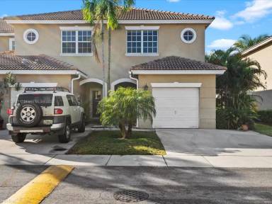 Main picture of 12170 SW 5th Ct
