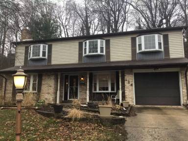 Main picture of 124 Yellow Breeches Dr
