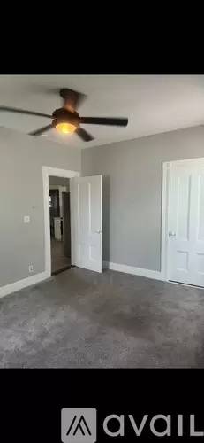 Main picture of 65 Hendrick St