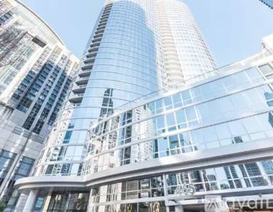 Main picture of 465 North Park